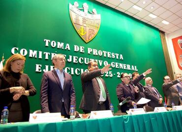 Ricardo Aldana rinde protesta como dirigente del Sindicato de Petroleros; promete sacar a Pemex de "profunda crisis"