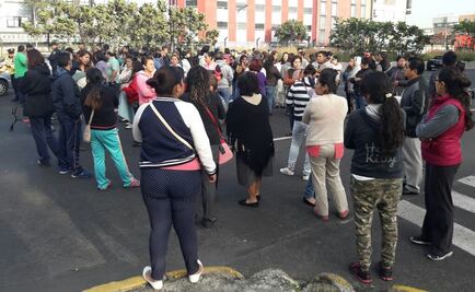 Padres de familia bloquean Tlalpan por revisión de escuela