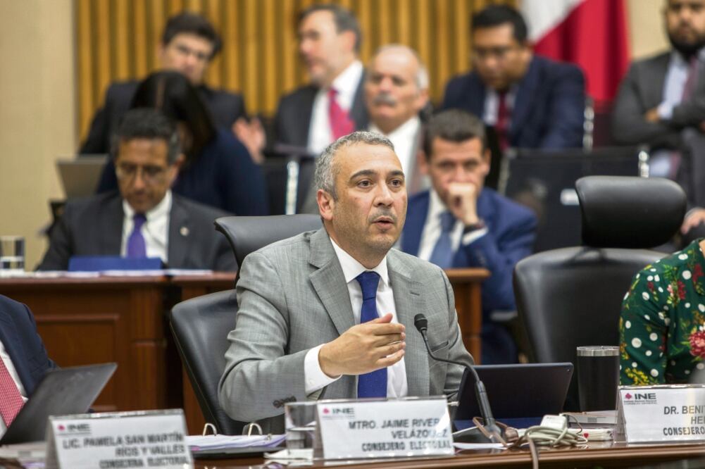 Revisión legal. Benito Nacif, presidente de la Comisión de Prerrogativas, dijo que la base legal de revisión está sustentada en criterios de SCJN. Foto: ARCHIVO EL UNIVERSAL