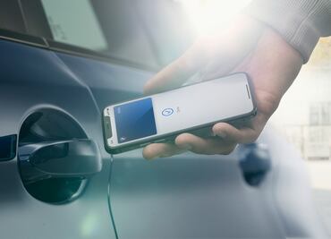 Apple y BMW lanzan llave digital para el celular