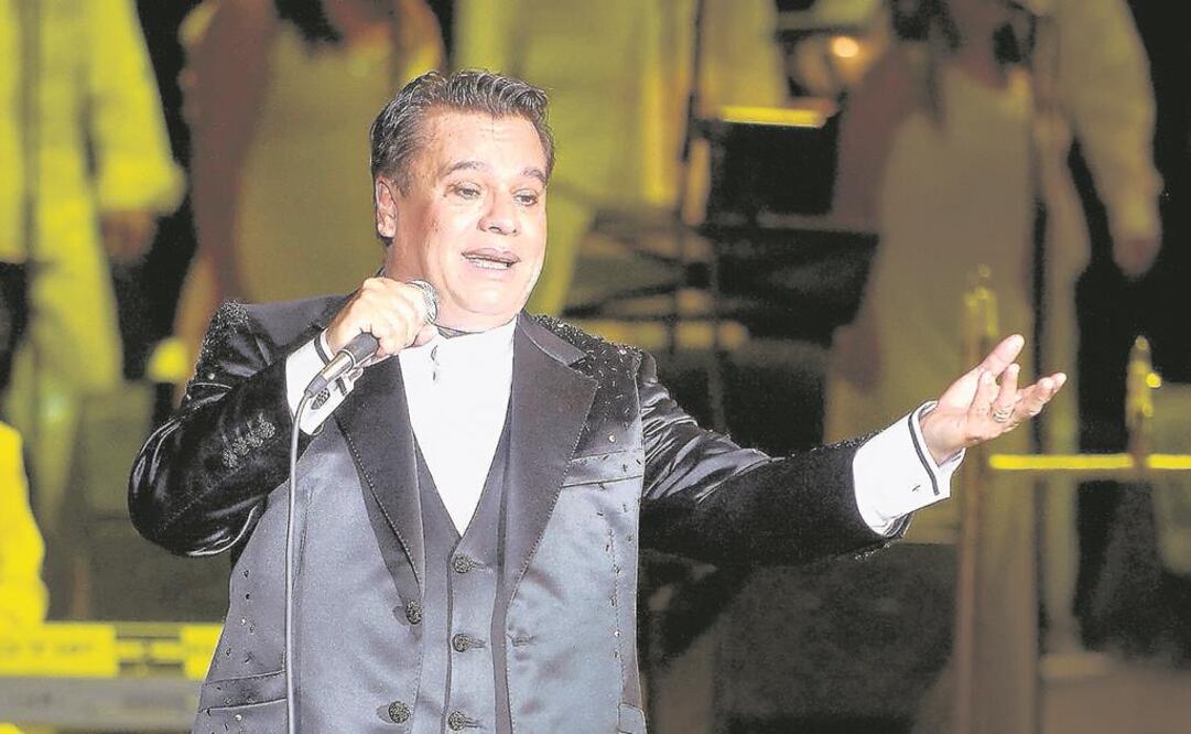 El cantante Juan Gabriel