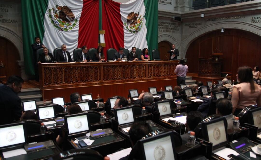 El Congreso del Estado de México sesionó para elegir entre la terna que envió el gobierno local para elegir a los nuevos integrantes del Cabildo de Coacalco. (Foto: Jorge Alvarado/El Universal)