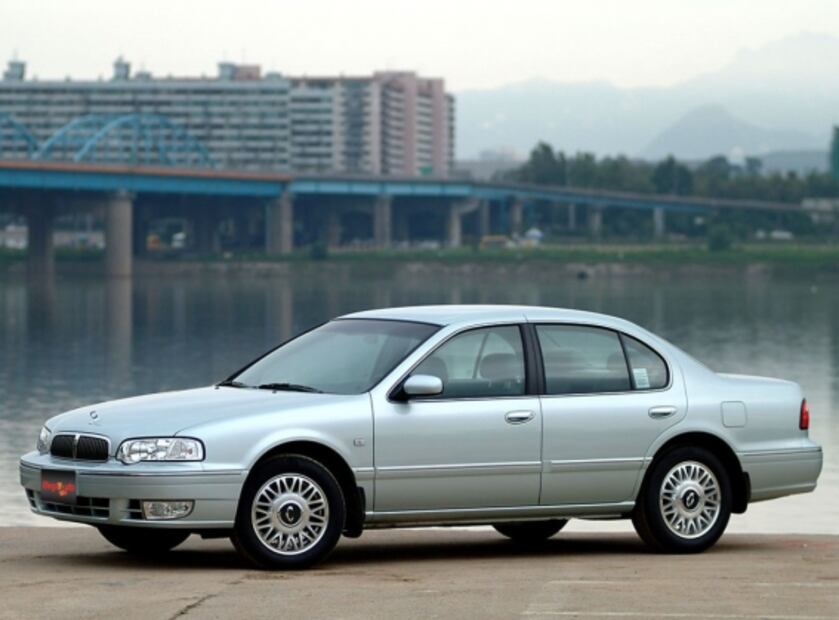 Por qué las compañías de tecnología tratan de construir autos y siempre fracasan