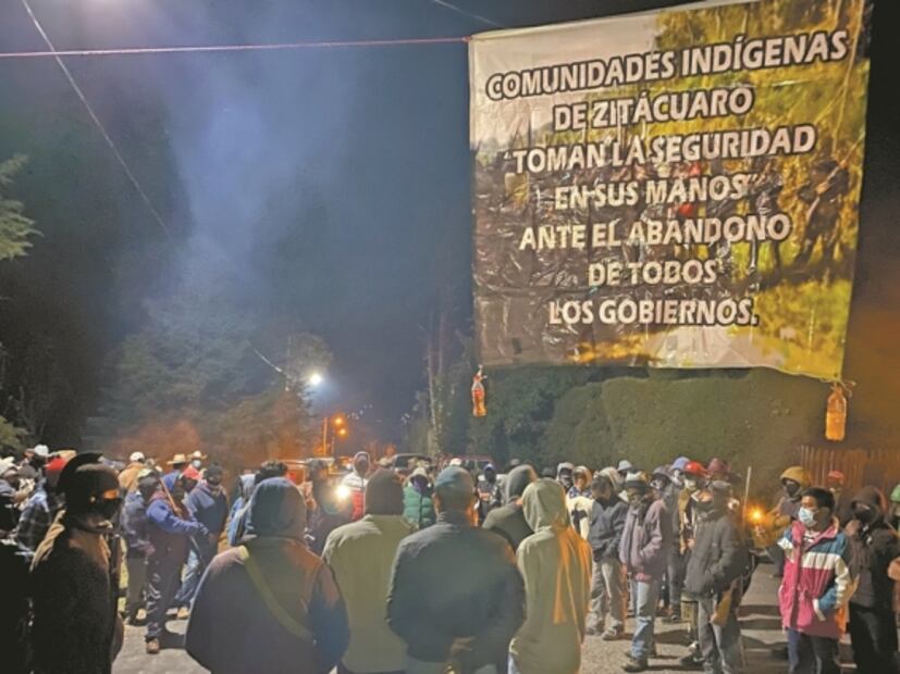 Autodefensas, frente a mafia del aguacate en Michoacán