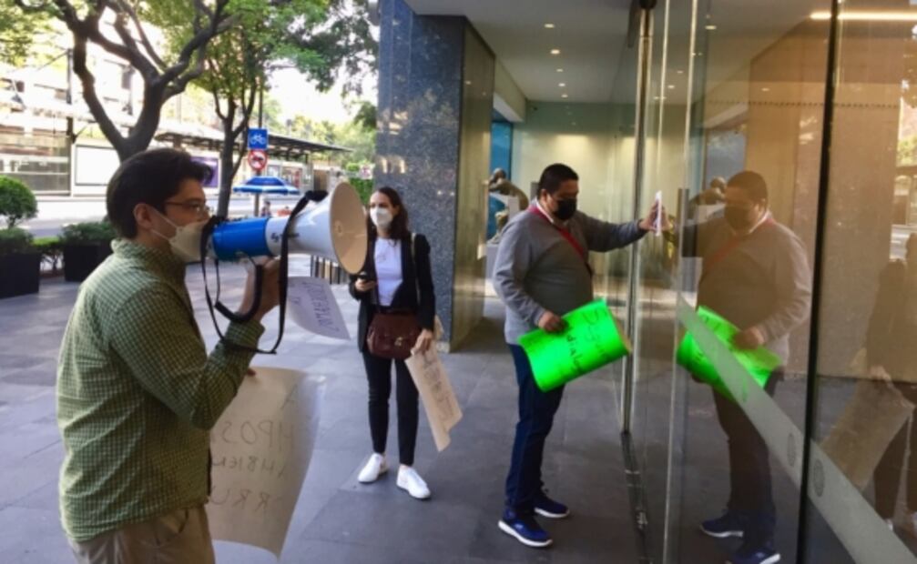 "Con lonas, Conacyt nos cerró la puerta en la cara": estudiantes del CIDE