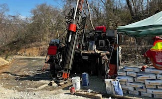 Protección Civil, Ejército y empresa trabajan para rescatar a 4 mineros atrapados en Sinaloa; buscan localizarlos y extraerlos