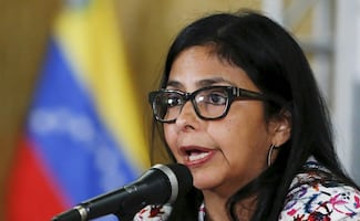 Maduro es el "único presidente de Venezuela", dice su vicepresidenta Delcy Rodríguez; exige su liberación