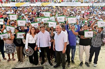 Se nubla primer año de Petro en el poder