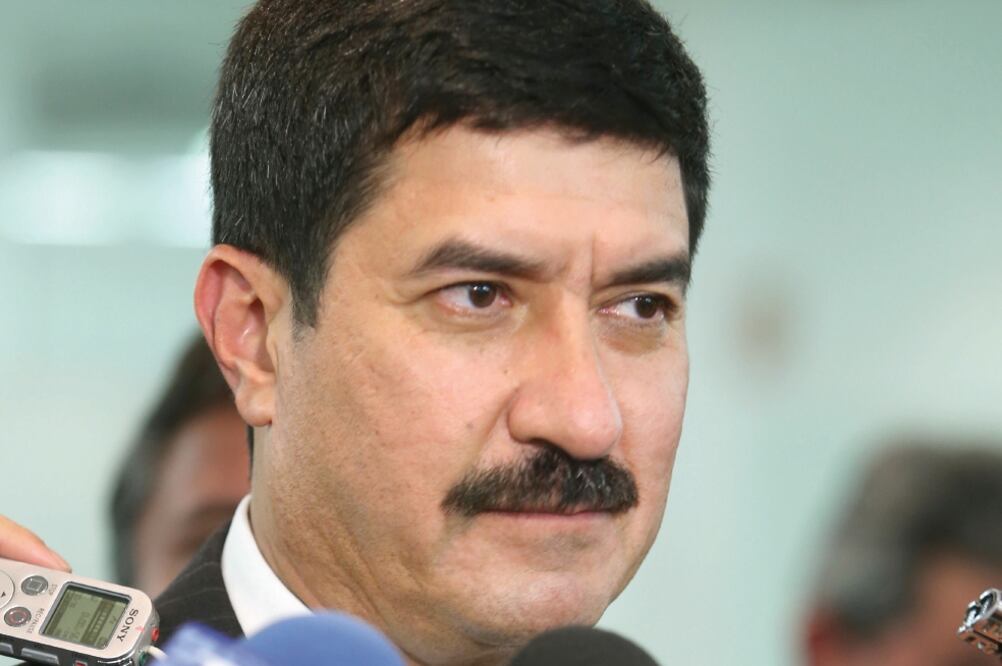 Corral desconfía de jefe policial