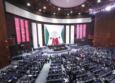 Entre gritos y empujones, tema de política interior confronta a la 4T y oposición en San Lázaro