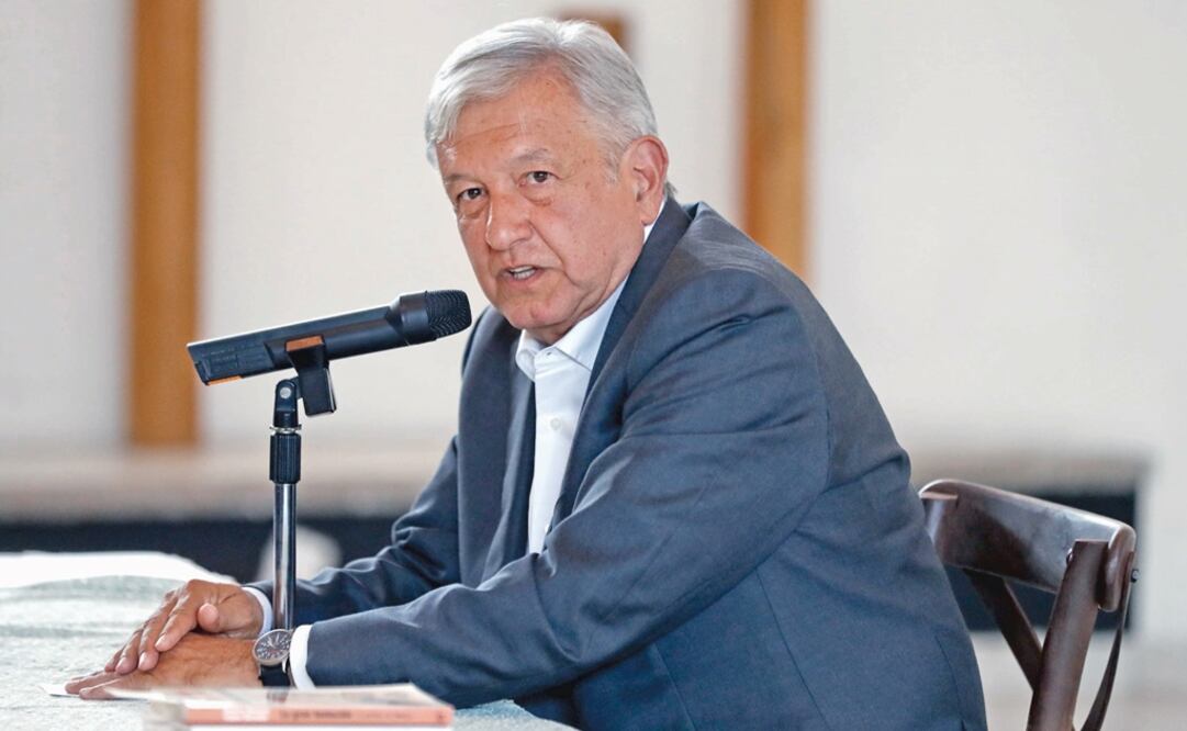 The left-wing politician asked the opposition to remain calm, adding that from now on, the country would be run by the people and not by corrupt politicians and businessmen - Photo: Yadin Xolalpa/EL UNIVERSAL