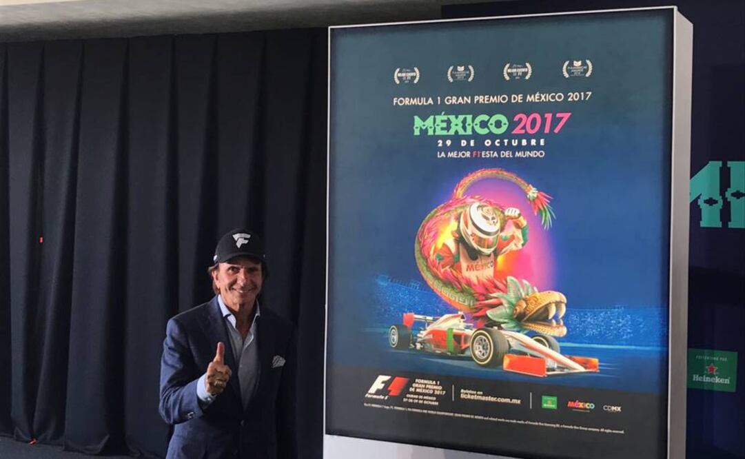 Emerson Fittipaldi devela el póster del GP de México 2017. (Foto: Ramón Treviño/ EL UNIVERSAL)