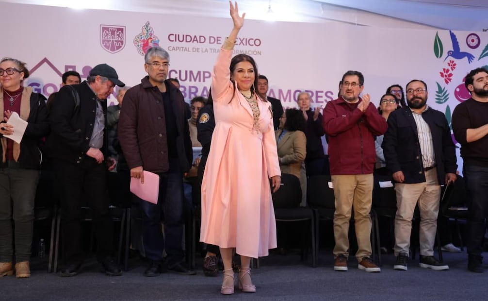 Clara Brugada reanuda Casa por Casa de 2026 con entrega de 30 obras en la alcaldía Iztacalco; instalaron casi cuatro mil luminarias.
Foto: Especial.
