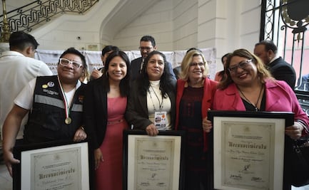 Entregan 45 medallas al mérito en el Congreso local; por primera vez se reconoce el mérito a la salud