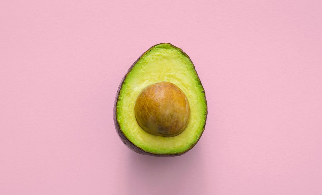 Los nutrientes del aguacate pueden mejorar el descanso. Foto: Pexels