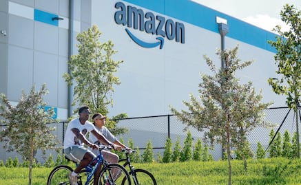 Amazon recortará su personal por IA, anticipa su director