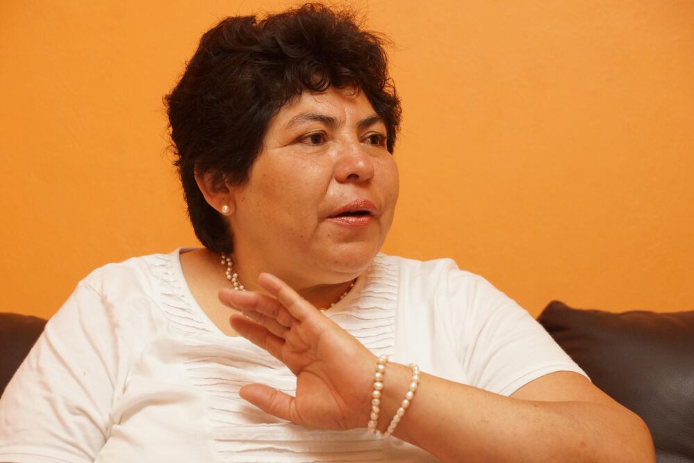 A Ana Gabriela Rangel le mataron a su hijo Érik, de 25 años, perdonó a los asesinos y ahora se dedica a apoyar a otras familias a superar la pérdida de los suyos. (FOTO: EDWIN HERNÁNDEZ. EL UNIVERSAL)