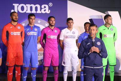 Cruz Azul está en busca de un himno