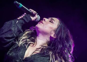 Carla Morrison llenó de amor el Metropólitan