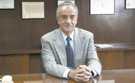 “Los políticos son soberbios e ignorantes de la ciencia”: Adolfo Martínez Palomo