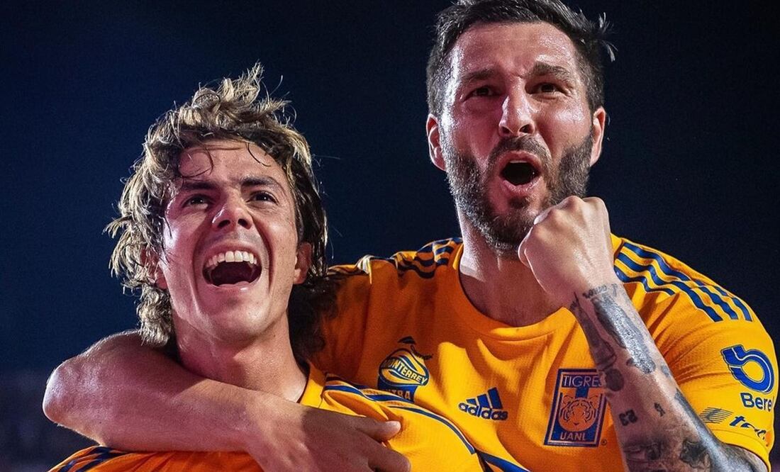 Sebastián Córdova y André-Pierre Gignac en partido con Tigres - Foto: Instagram