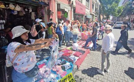 Por Semana Santa, los ambulantes desbordan el Centro 