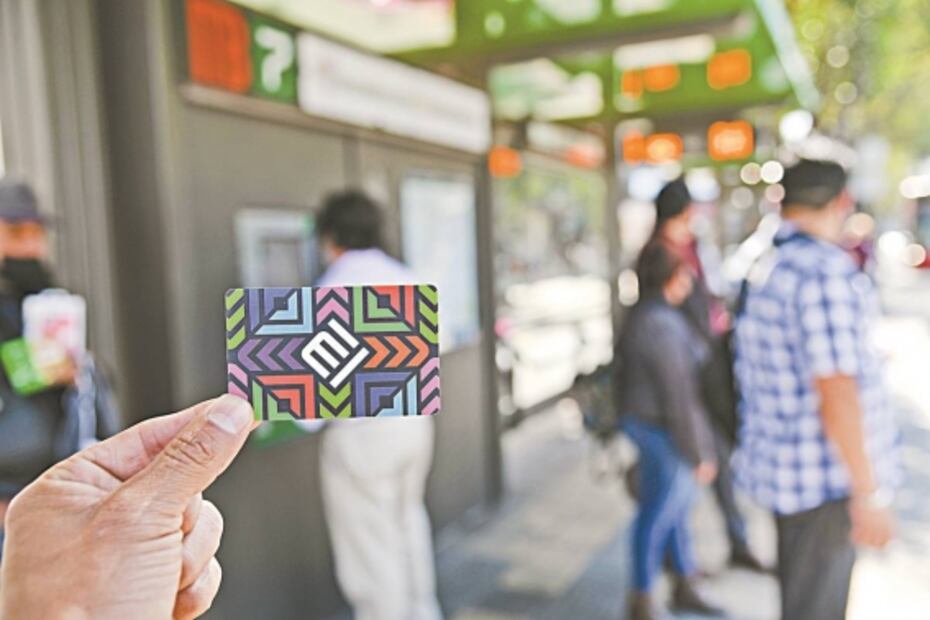 Evitan fraude en Metro y Metrobús por 485 mdp con tarjetas