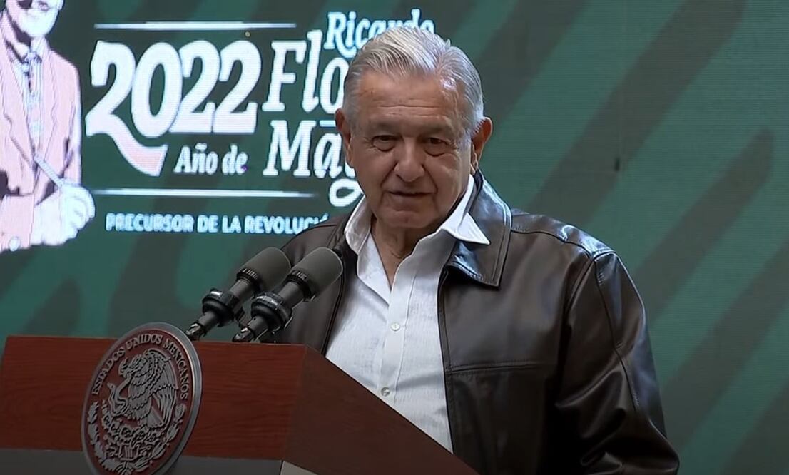 El presidente Andrés Manuel López Obrador recordó que está bien pintada la frontera, porque una cosa es la autoridad y otra la delincuencia. Foto: especial