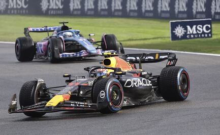 Checo Pérez habló tras chocar en el sprint del GP de Bélgica: "Llegó Hamilton y arruinó la carrera"