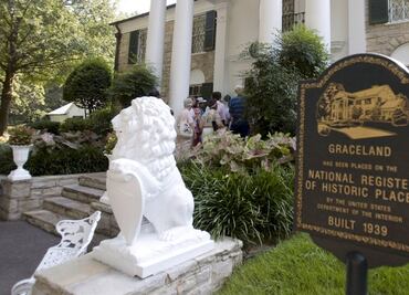 Quién heredará la mansión de Elvis Presley, tras la muerte de su hija Lisa Marie