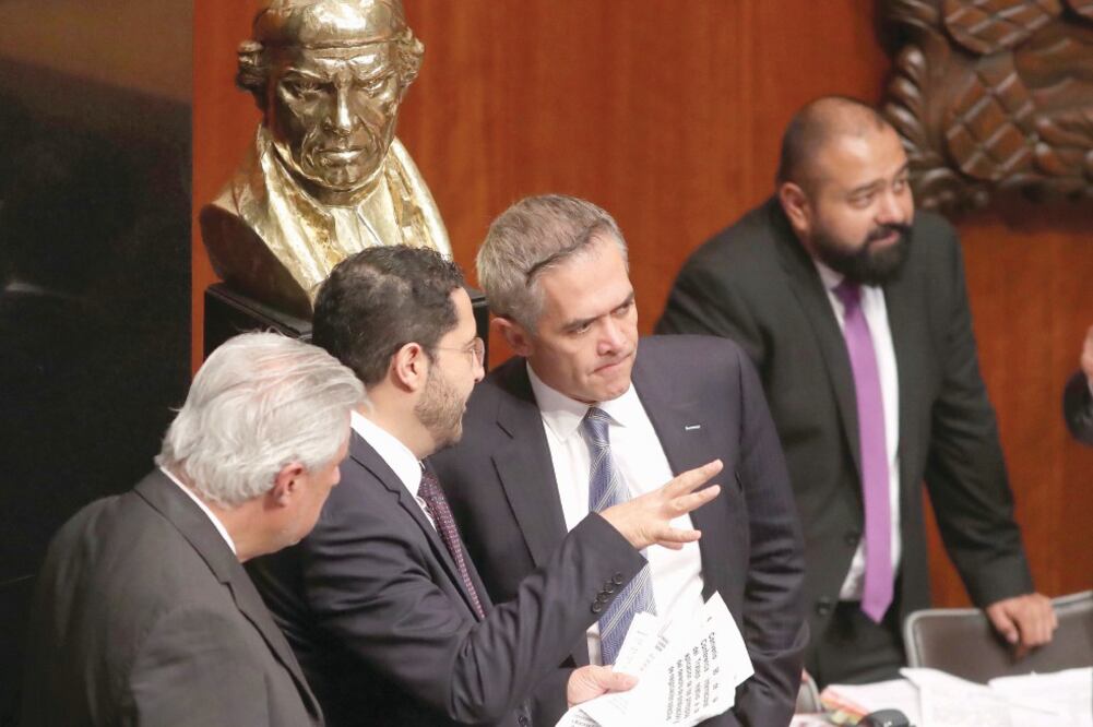 El senador Miguel Ángel Mancera aseguró que si no hay mano dura y se regresa al esquema de tolerancia cero, será complicado controlar el narcomenudeo. (LUCÍA GODÍNEZ. EL UNIVERSAL)