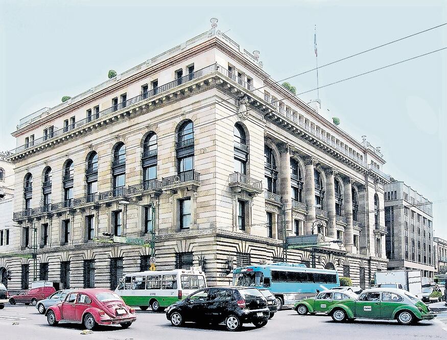 Abre Banxico línea de denuncia interna contra corrupción 