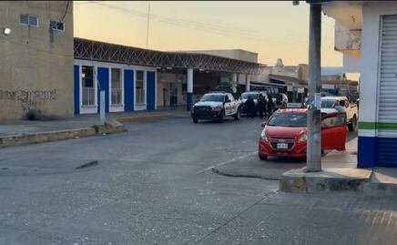 Enfrentamiento en terminal camionera deja tres muertos en Pinotepa Nacional, Oaxaca; hay un lesionado