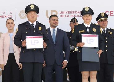 García Harfuch y Sheinbaum asisten a graduación de custodios para el Sistema Penitenciario