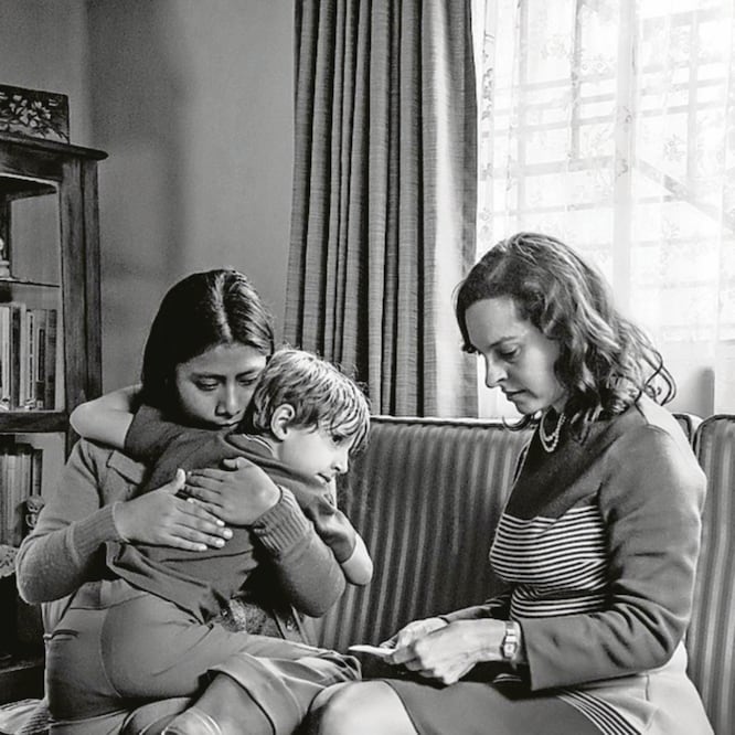 La película ubicada en los 70 obtuvo dos Globos de Oro el domingo. NETFLIX