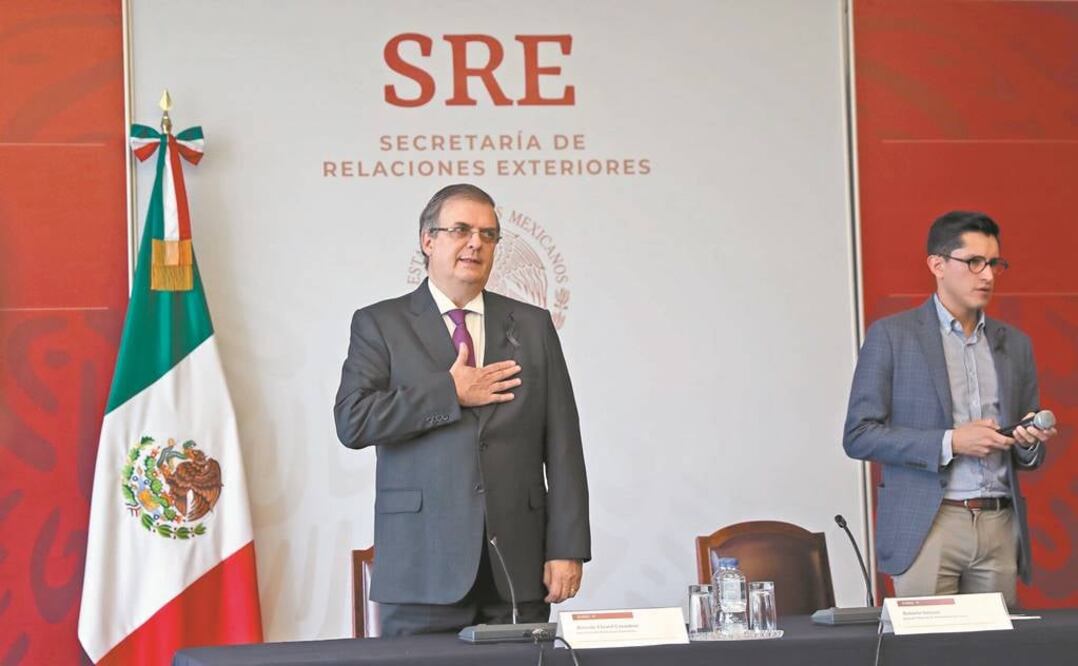 El secretario de Relaciones Exteriores, Marcelo Ebrard, dijo que buscarán dar con el responsable que le vendió el arma al tirador de El Paso, Texas. Foto/VALENTE ROSAS. EL UNIVERSAL