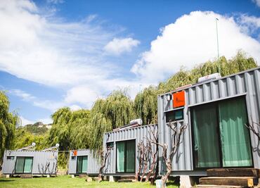 El Nidal, un glamping con contenedores en Sierra de Lobos