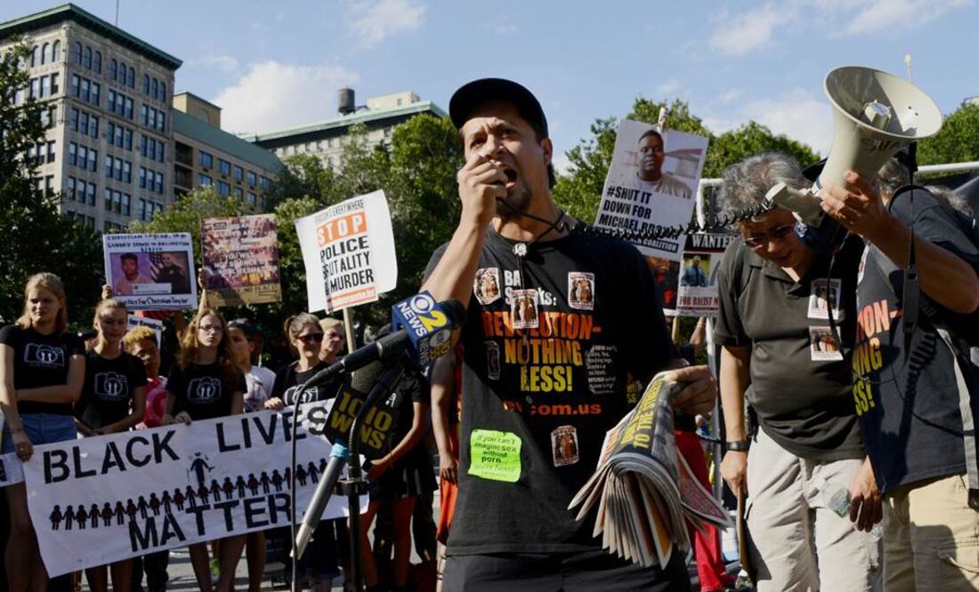 El domingo se cumplió un año de que el adolescente negro de 18 años fuera muerto a tiros por el policía blanco Darren Wilson (Foto: EFE)