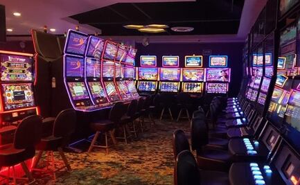 Fiscalía catea casino en Ciudad Victoria; aseguran máquinas y más de 3 mdp