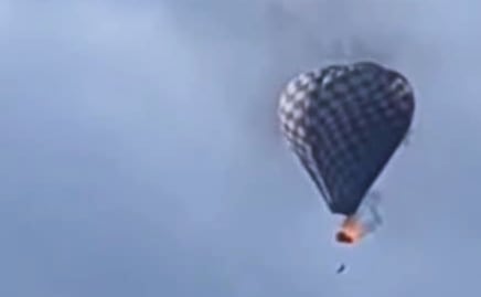Globo aerostático se incendia y cae durante festival en Zacatecas; muere una persona