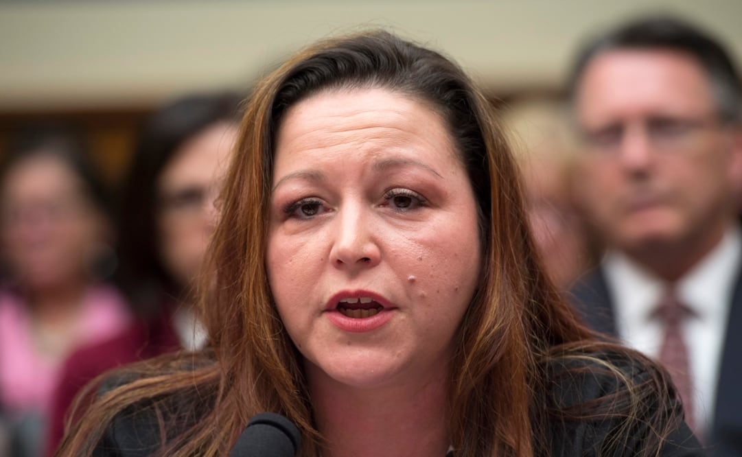 En la imagen, la vecina de Flint, Michigan, LeeAnne Walters declarando ante el Congreso en Washington. (FOTO: AP)