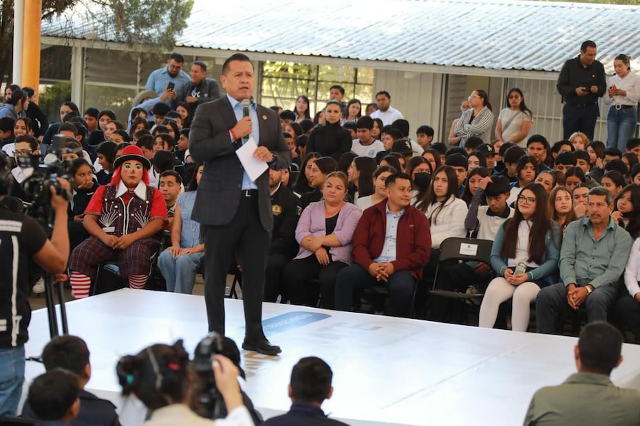 El fiscal general, Carlos Torres Piña, subrayó, que, “no podemos permitir que por el hecho de que sean jóvenes no va a pasar nada. Tiene que haber alguna sanción”. (Foto: especial)