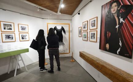 María Victoria monta exposición de su vida tras sacar del cajón sus fotos nunca antes vistas