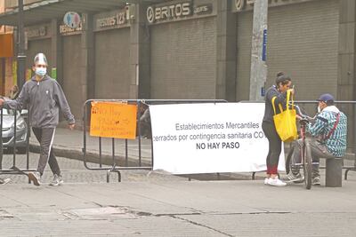 Reabren el lunes negocios en el Centro Histórico, con restricciones