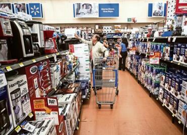 Retrocede la inversión en México durante agosto, mientras crece el consumo privado interno