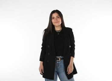 Sofía Garza en "Cita a ciegas" sufre para encontrar el amor