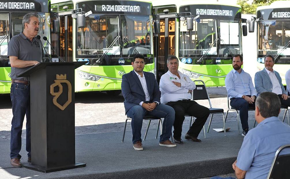 Las unidades se entregaron a la empresa Camiones Monterrey S. A. de Grupo Lazcano. Foto: Especial