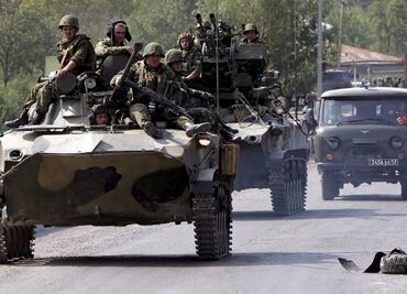 Rusia afirma que sus tropas mataron "hasta 80" combatientes polacos en Ucrania