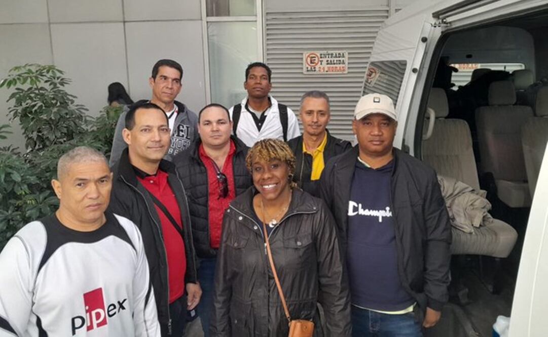 Médicos cubanos ya se encuentran en Acapulco, Guerrero, brindando apoyo médico a la población afectada por el huracán Otis. Foto: X @BrunoRguezP