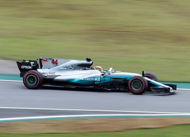 Roban a escudería Mercedes previo a GP de Brasil